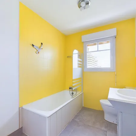 Sur Mer- Grande Maison Pour 9- 4 * Brem-Sur-Mer