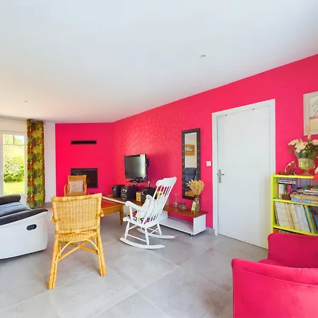 Grande Maison Familiale, à Sur Hébergement de vacances