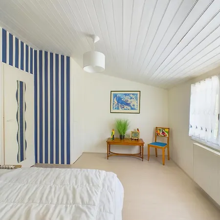 Sur Mer- Grande Maison Pour 9- 4 Holiday home *