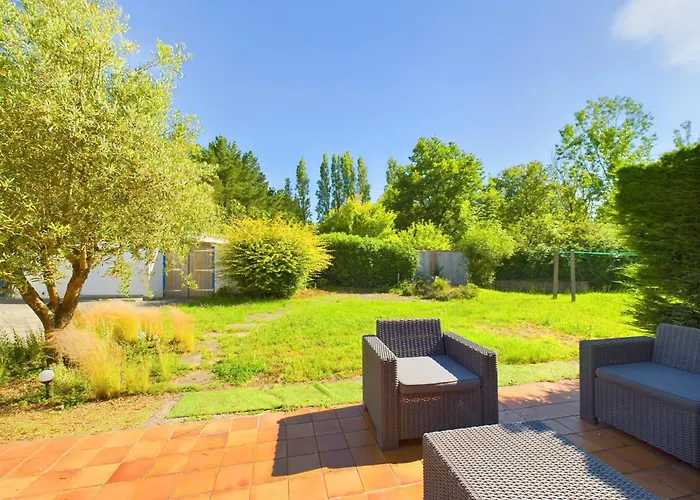 Prázdninový dům Sur Mer- Grande Maison Pour 9- 4 Brem Sur Mer